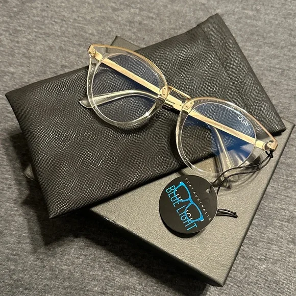 Quay Australia Women's Gotta Run Round Blue Light Blocking Glasses, Clear & Gold - Picture 9 of 13